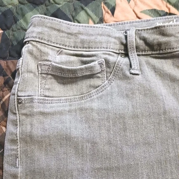 Mossimo Gray High Rise Jeggings Plus Size 16 - Picture 10 of 10